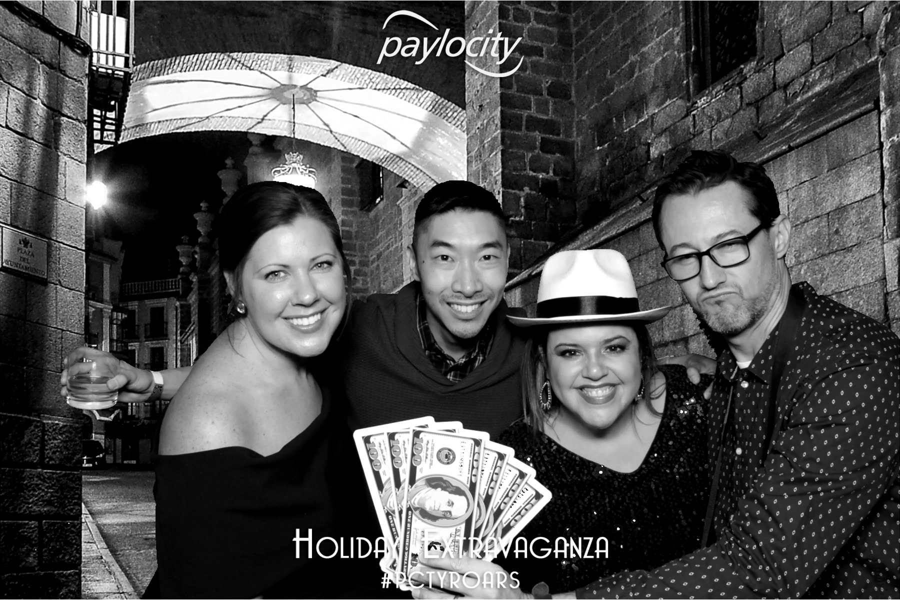 Paylocity Holiday Extravaganza | View more photos from the event at events.alfrescophoto.com/u/AlfrescoPhoto/Paylocity-Holiday-Extravaganza